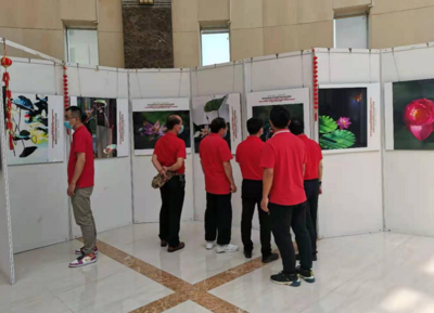 讓廉潔清風(fēng)拂動心靈——博羅縣教育局組織黨員干部參觀惠州市廉潔文化攝影藝術(shù)作品展